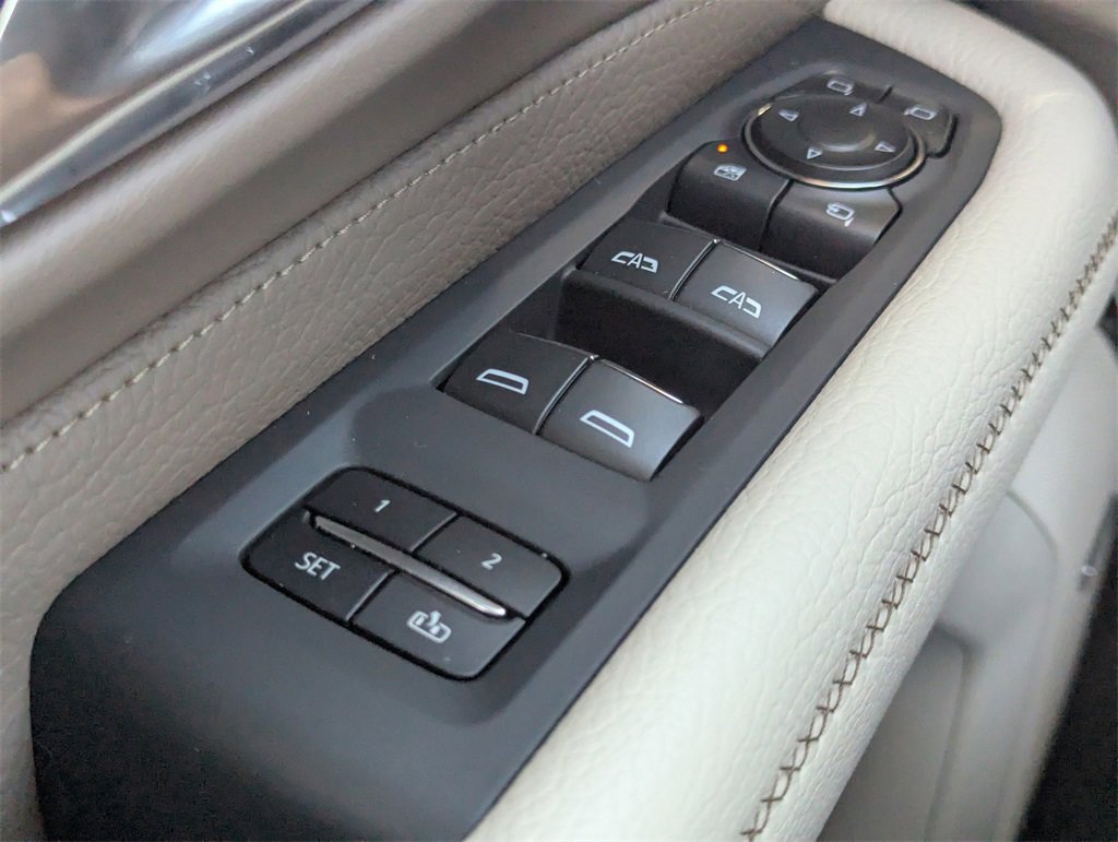 Used 2023 GMC Yukon Denali image 20