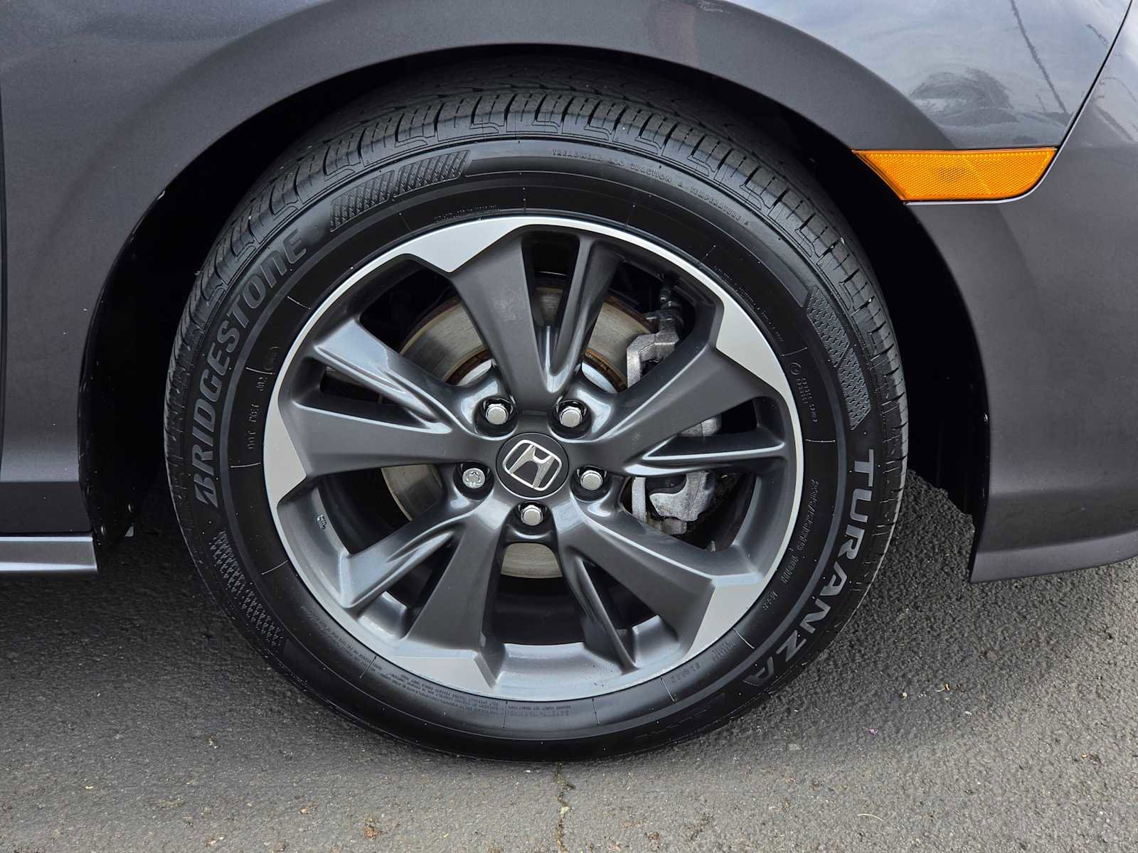 Used 2024 Honda Odyssey Elite image 9