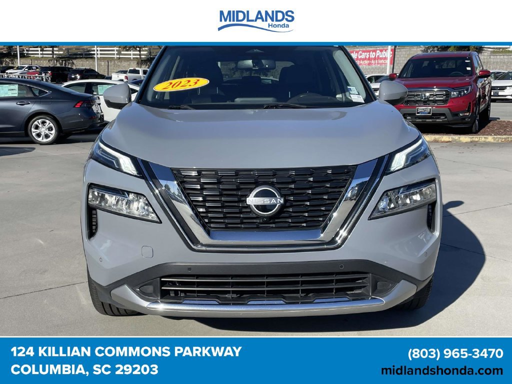 Used 2023 Nissan Rogue Platinum w/ Platinum Premium Package AWD/4WD image 2