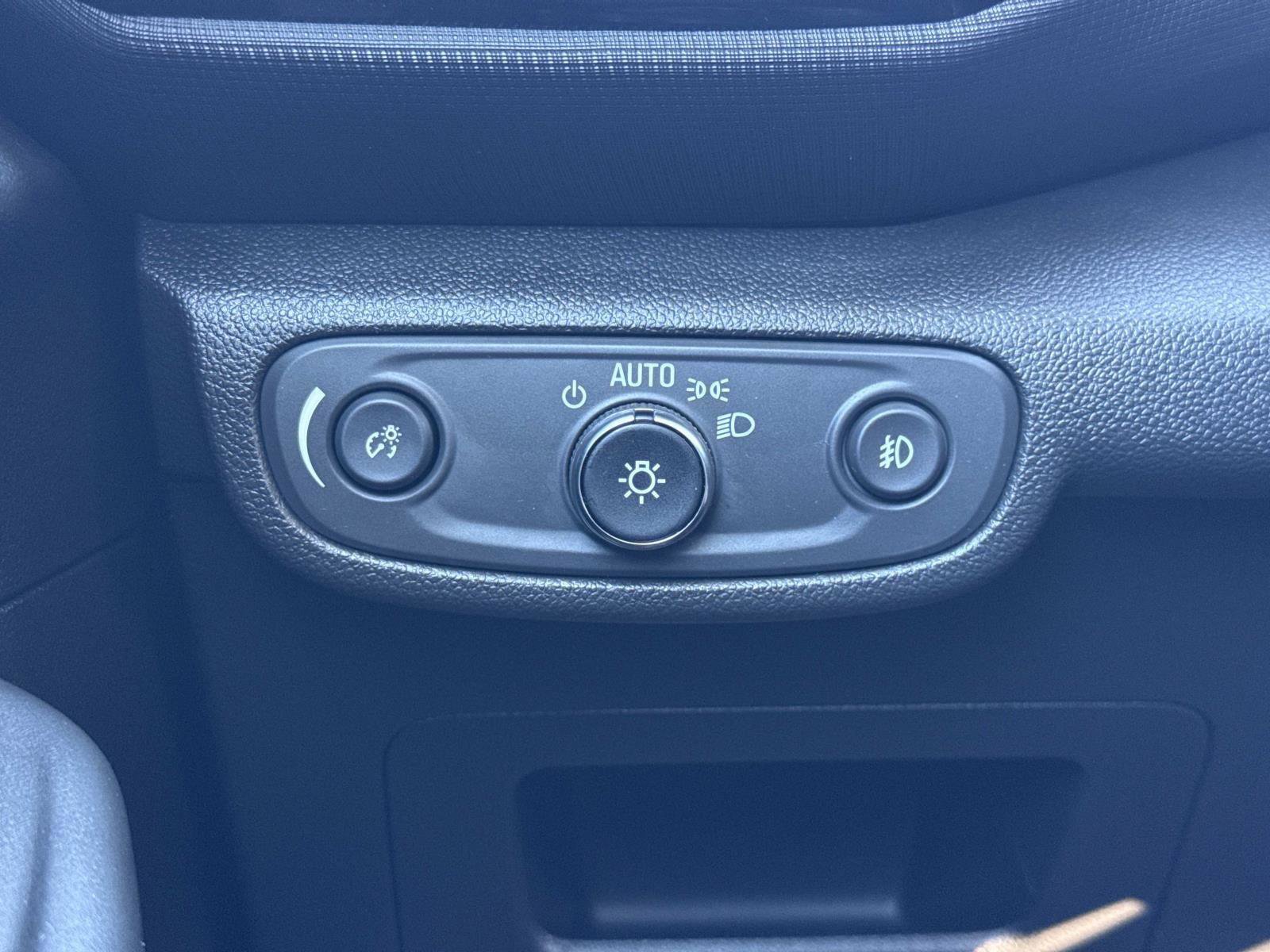 Used 2023 Chevrolet TrailBlazer LT image 12