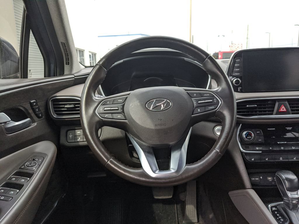 Used 2020 Hyundai Santa Fe Limited image 14