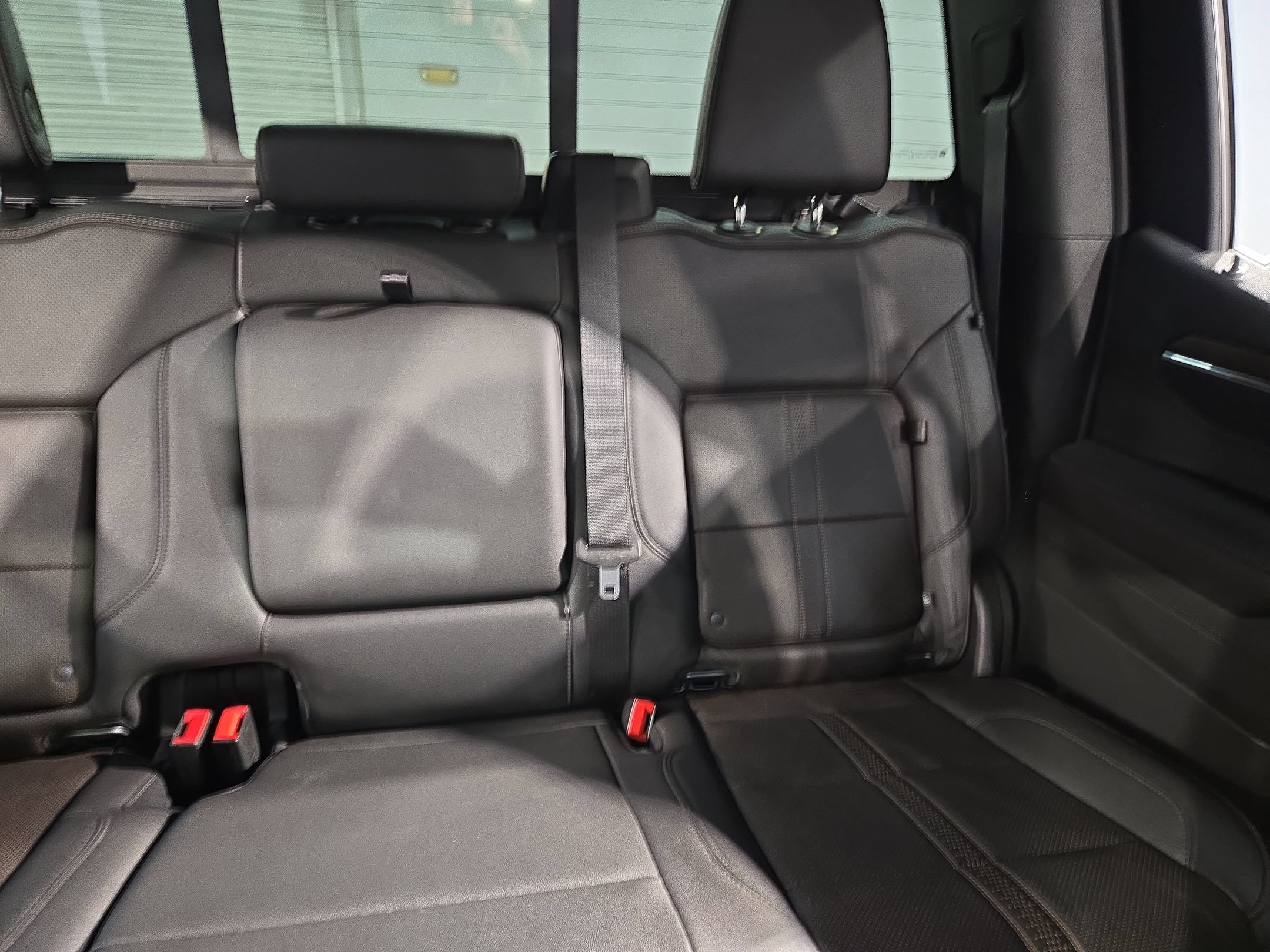 Used 2024 Chevrolet Silverado 1500 High Country w/ High Country Premium Package AWD/4WD image 14