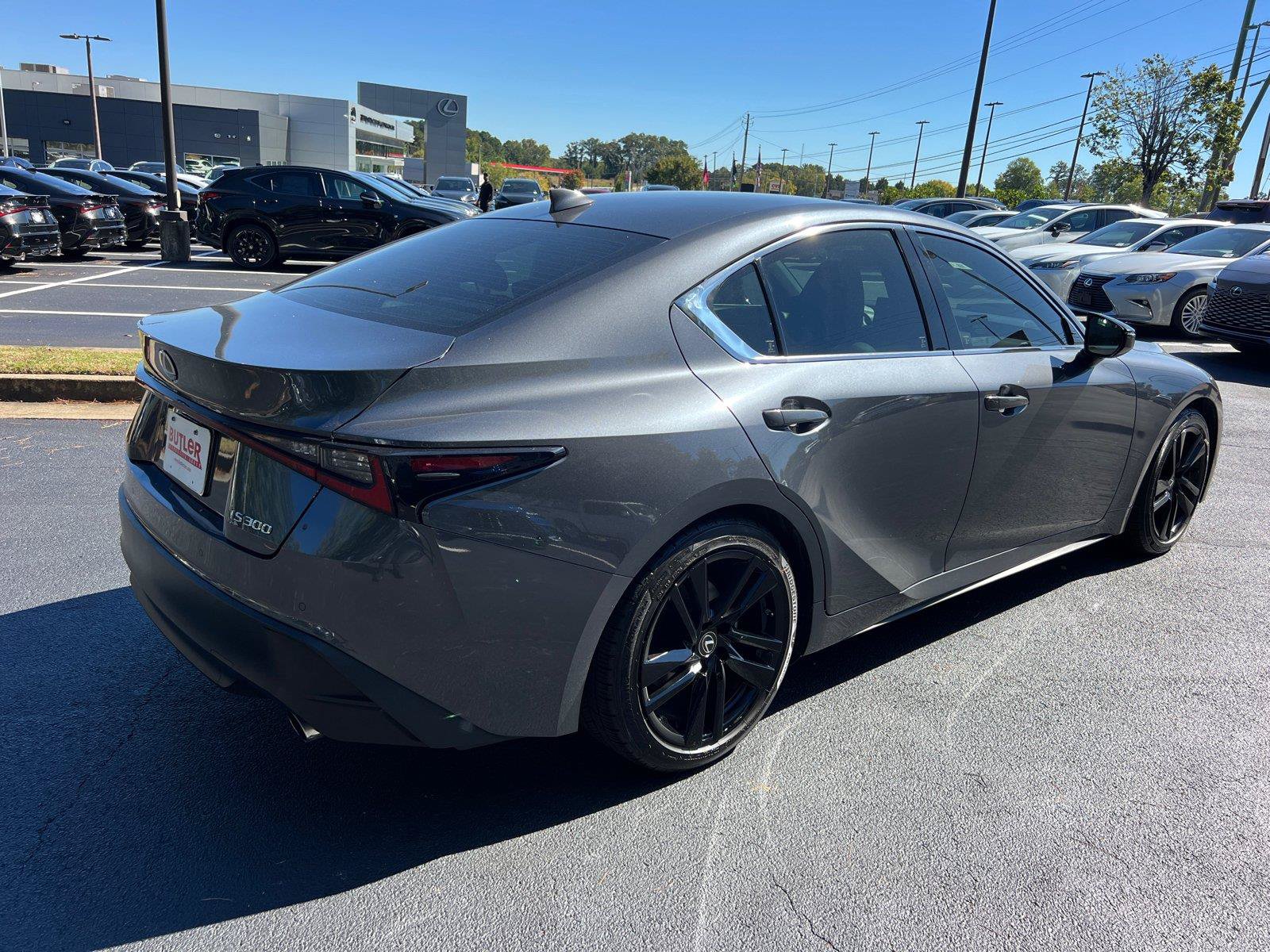 Used 2023 Lexus IS 300 w/ Comfort Package RWD image 5