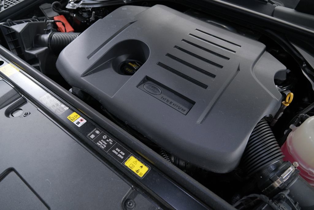 Used 2026 Land Rover Range Rover Long Wheelbase SE image 75