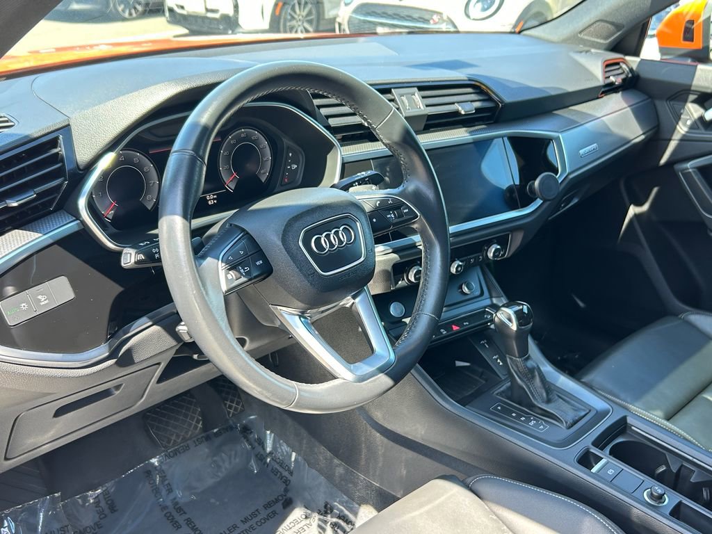 Used 2020 Audi Q3 2.0T Premium Plus w/ Premium Plus Package AWD/4WD image 13