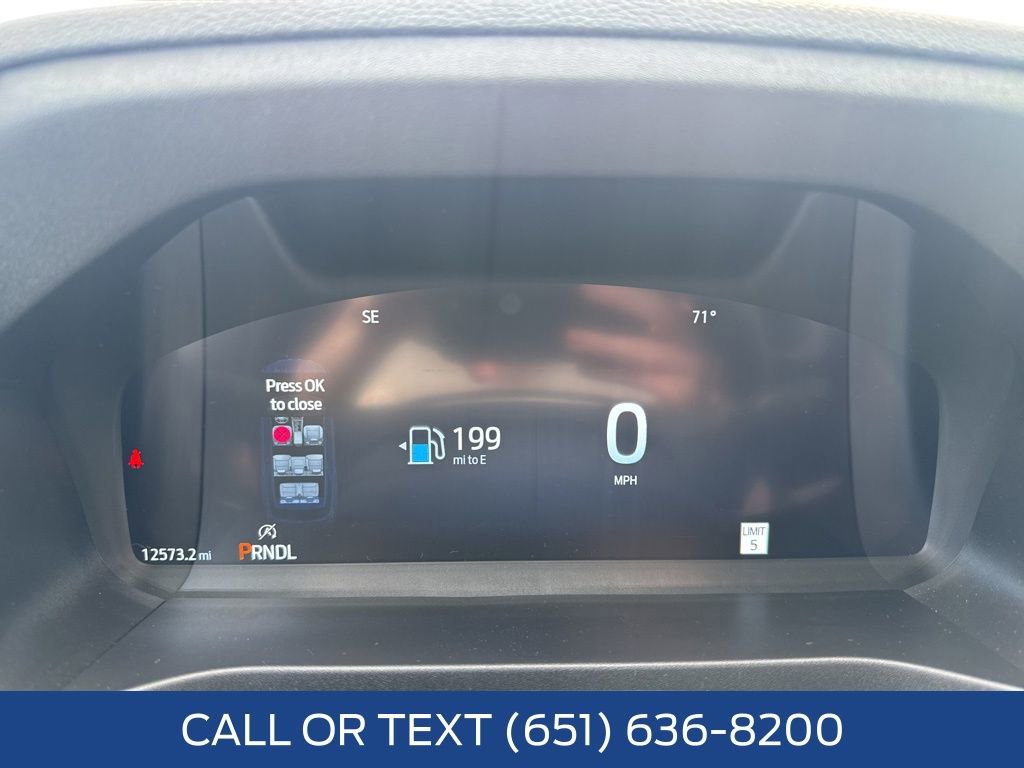 Used 2025 Ford Explorer Active AWD/4WD image 21