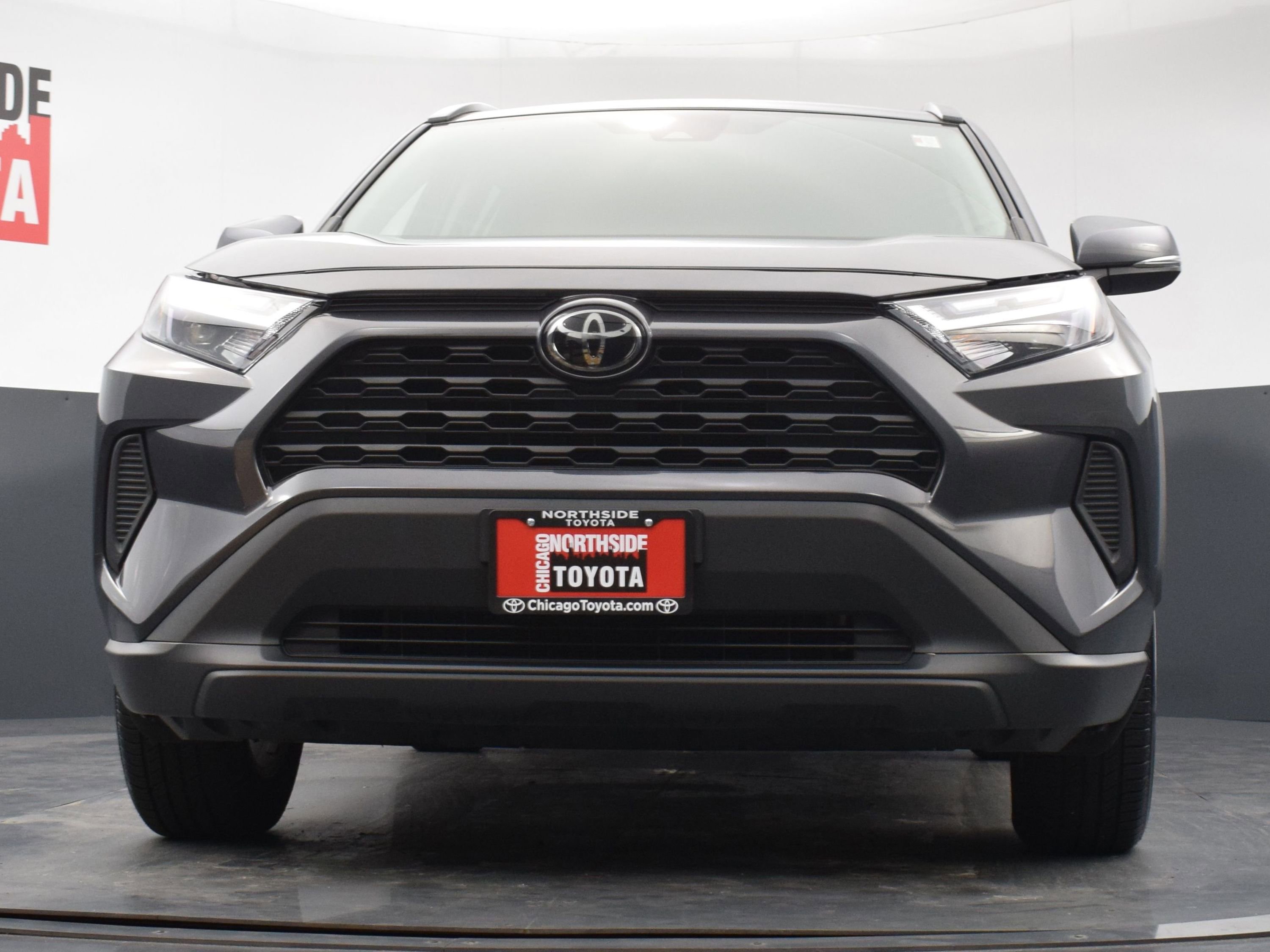 Used 2025 Toyota RAV4 XLE FWD image 29