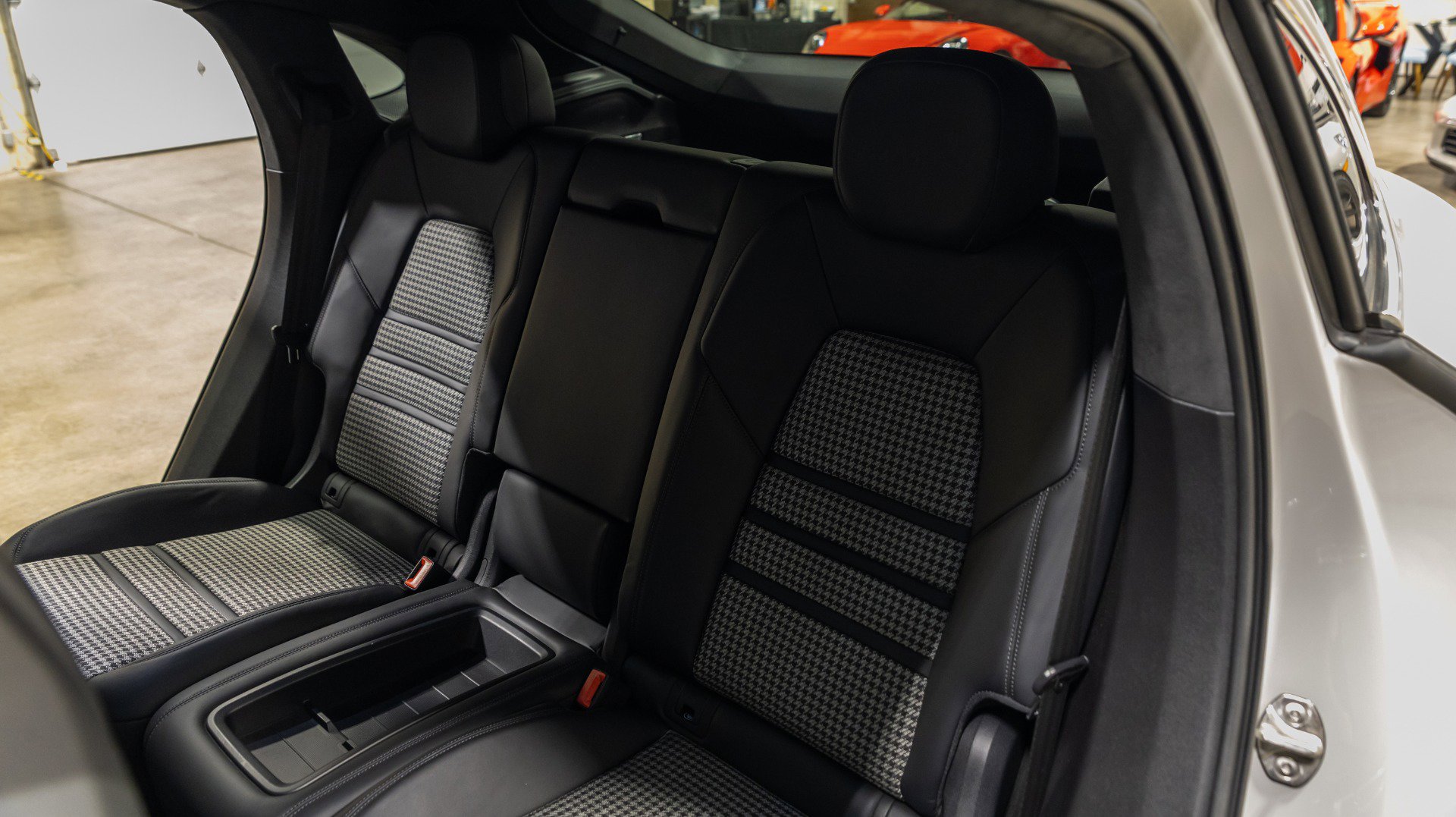 Used 2021 Porsche Cayenne Turbo S image 52