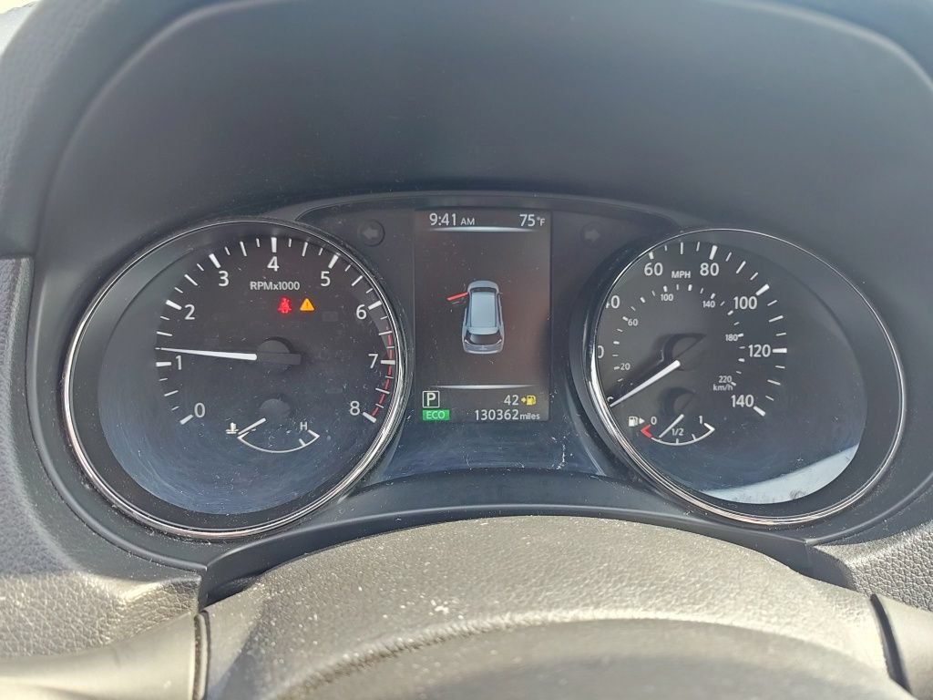 Used 2017 Nissan Rogue S AWD/4WD image 8