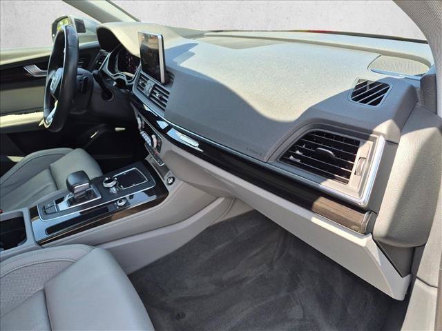 Used 2019 Audi Q5 Prestige AWD/4WD image 21