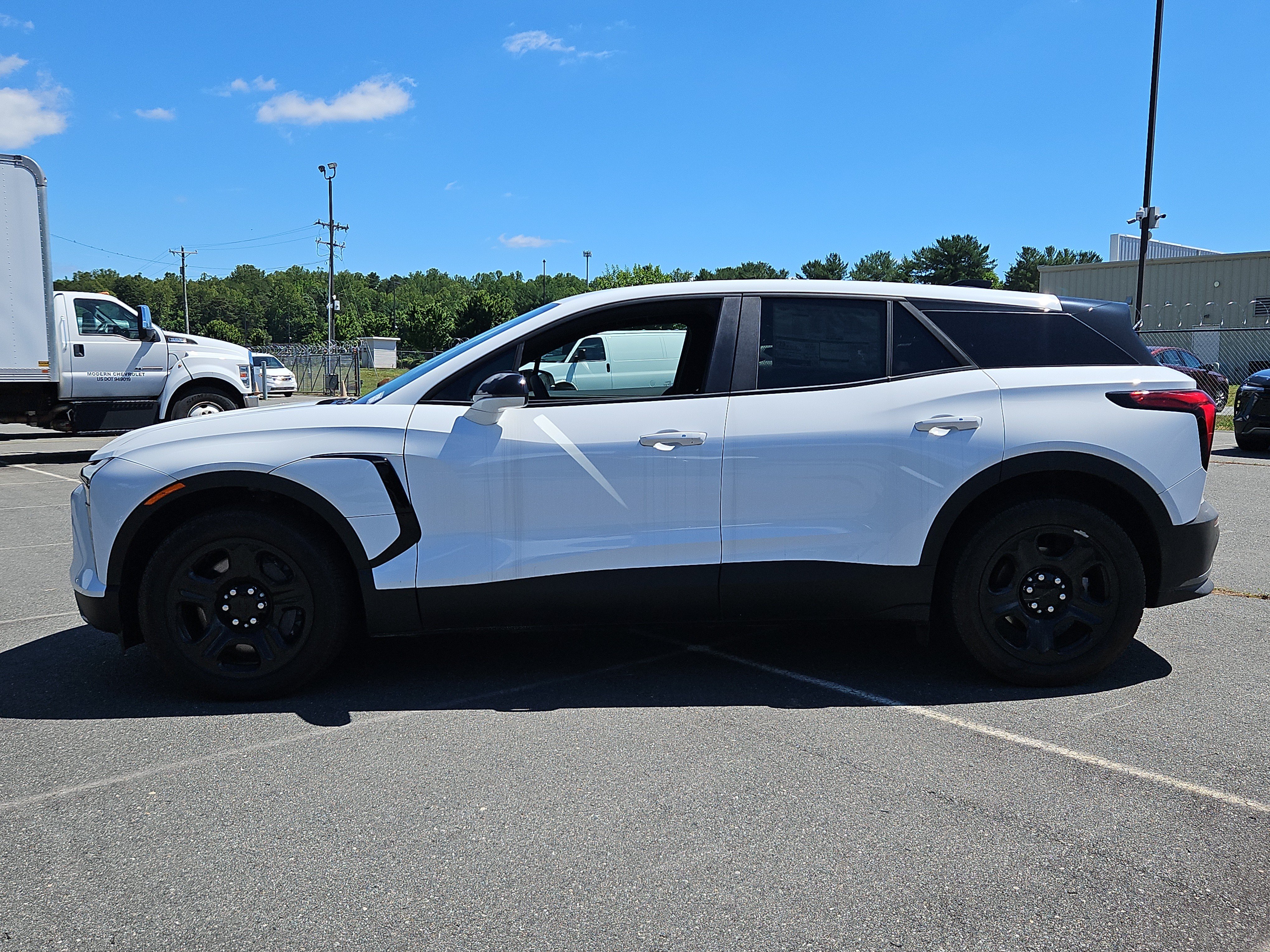 New 2025 Chevrolet Blazer EV AWD Police w/ Remote Keyless Entry Package image 2
