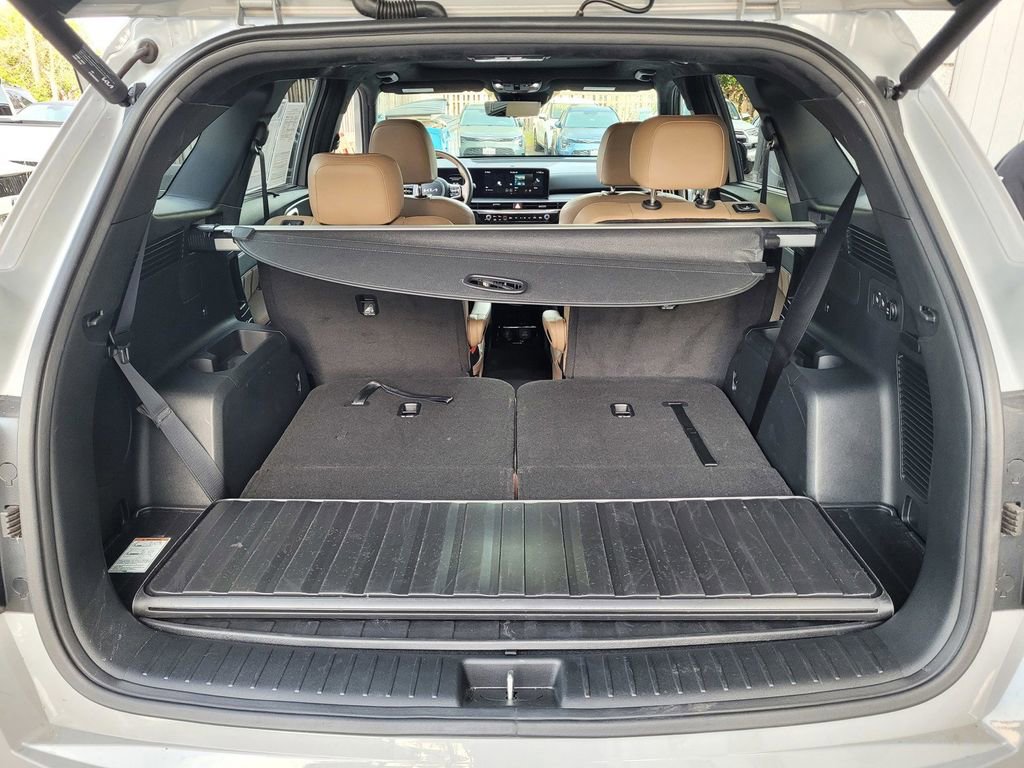 Used 2024 Kia Sorento SX Prestige w/ Olive Brown Leather Package image 24