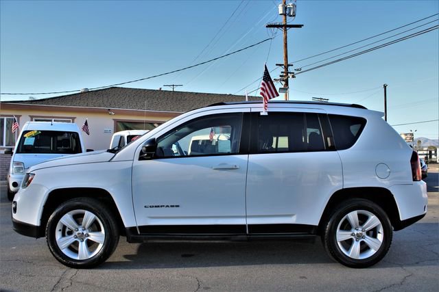 Used 2017 Jeep Compass Sport w/ Power Value Group image 3