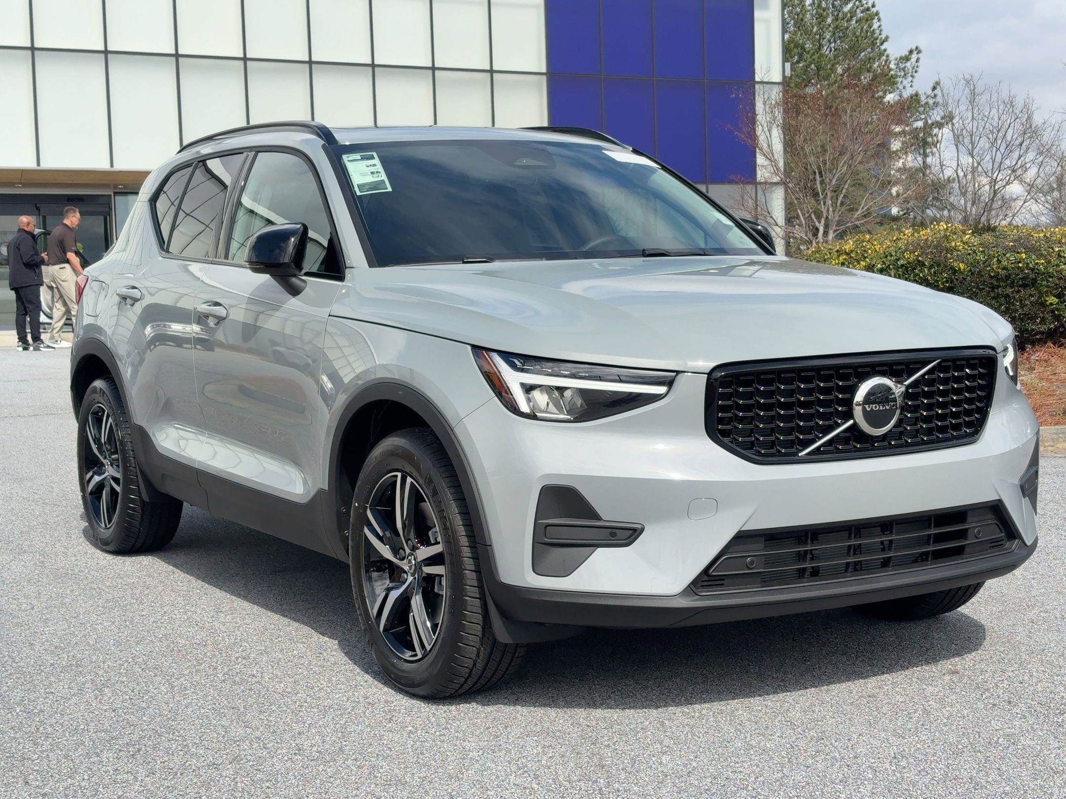 New 2026 Volvo XC40 B5 Core w/ Protection Package image 7