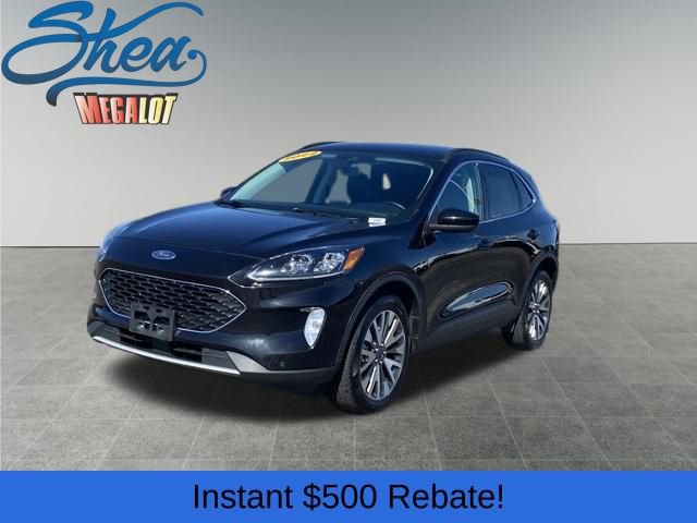 Used 2022 Ford Escape Titanium image 1