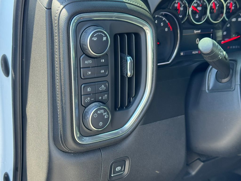 Used 2019 Chevrolet Silverado 1500 RST w/ All-Star Edition AWD/4WD image 23