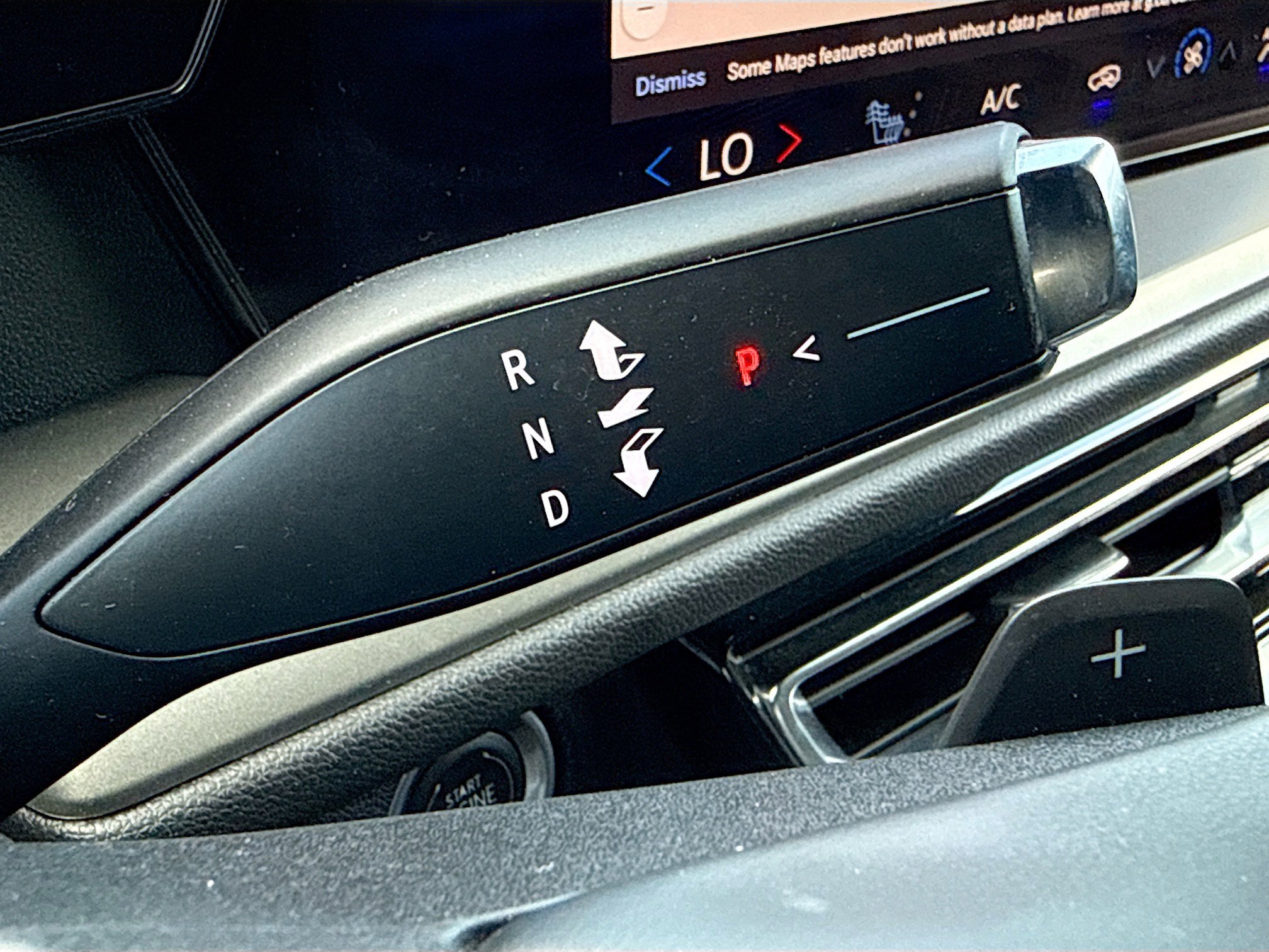 Used 2025 Chevrolet Traverse LT image 29