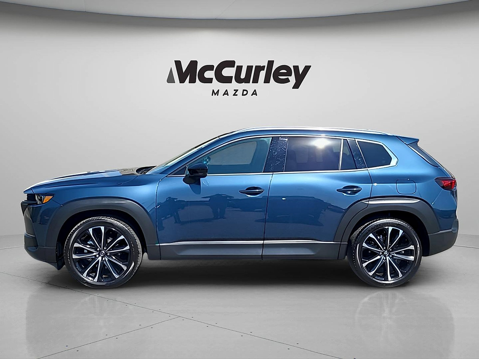 Certified 2025 MAZDA CX-50 AWD 2.5 Turbo w/ Cargo Package image 4
