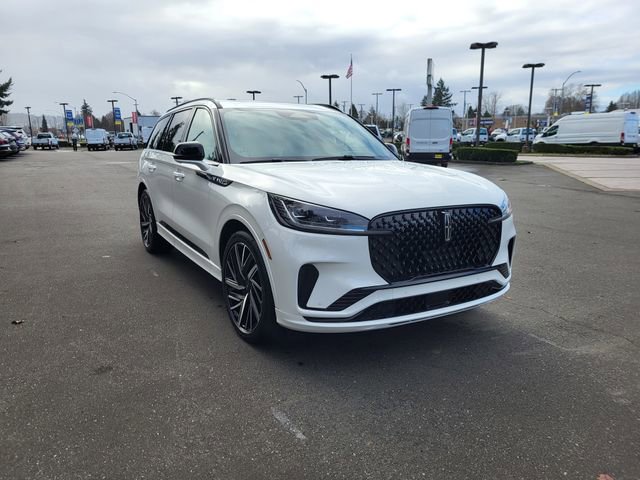 New 2026 Lincoln Aviator Black Label w/ Jet Appearance Package image 9