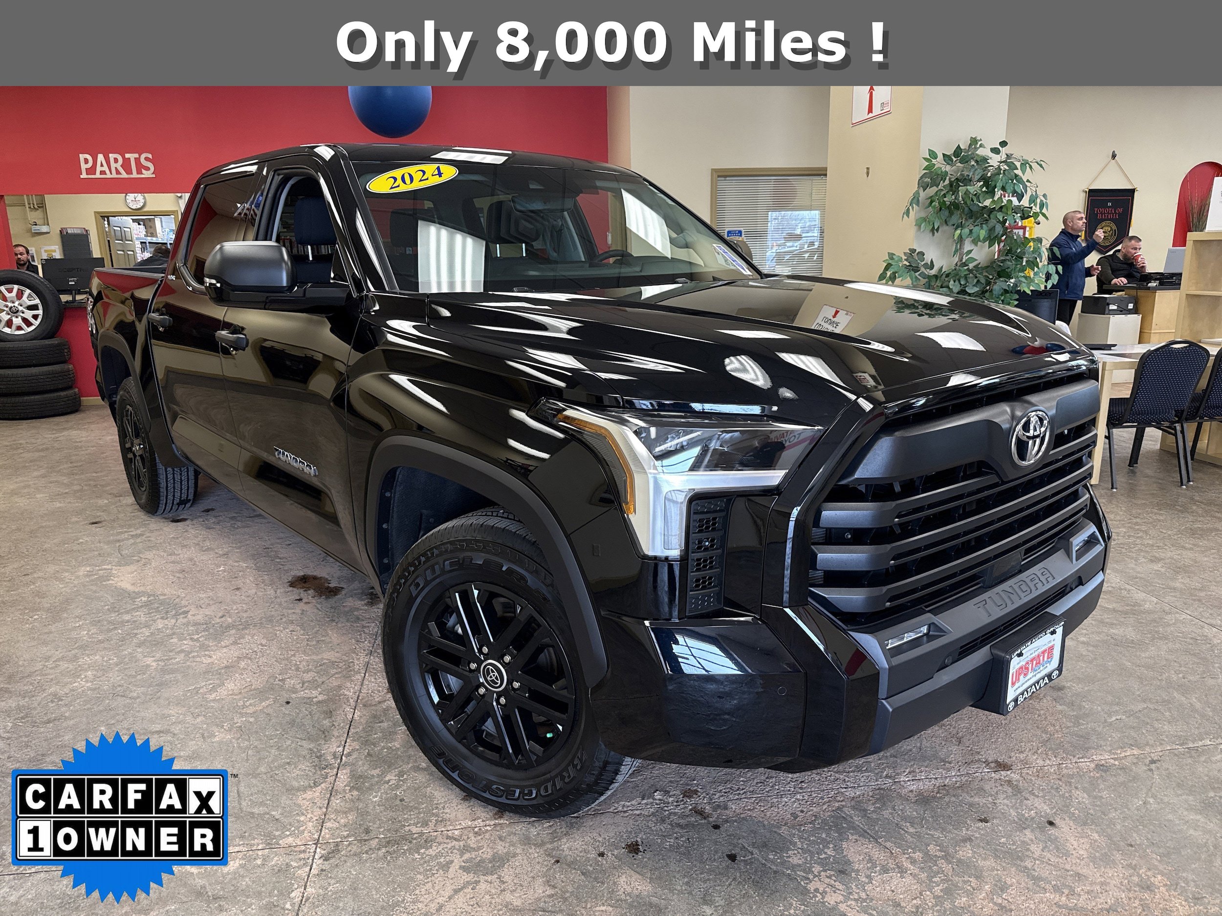 Used 2024 Toyota Tundra SR5 w/ SR5 Convenience Package image 1
