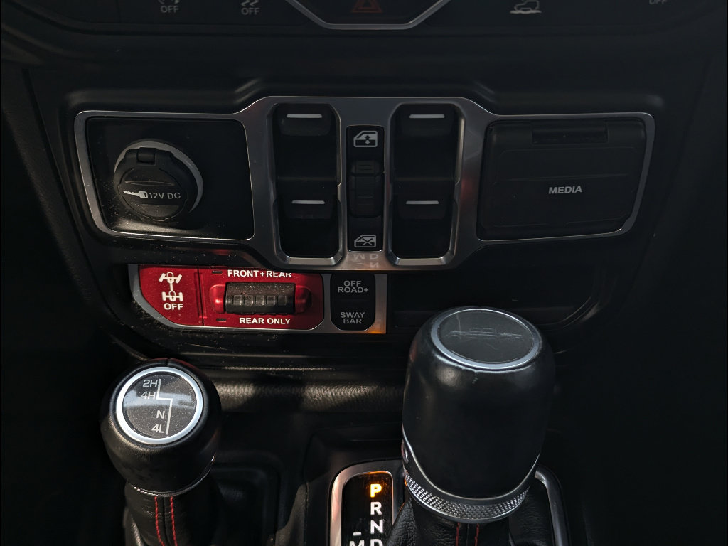 Used 2022 Jeep Gladiator Rubicon w/ LED Lighting Group AWD/4WD image 34
