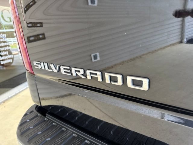 Used 2021 Chevrolet Silverado 1500 LTZ w/ LTZ Premium Package AWD/4WD image 36