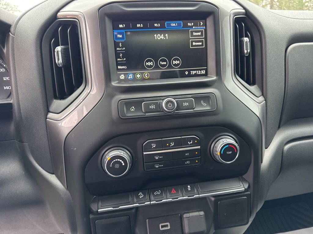 Used 2019 Chevrolet Silverado 1500 Custom Trail Boss w/ Custom Convenience Package image 19