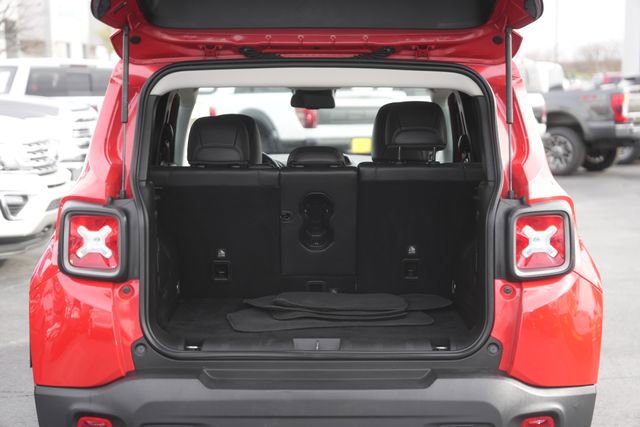 Used 2021 Jeep Renegade Limited image 30