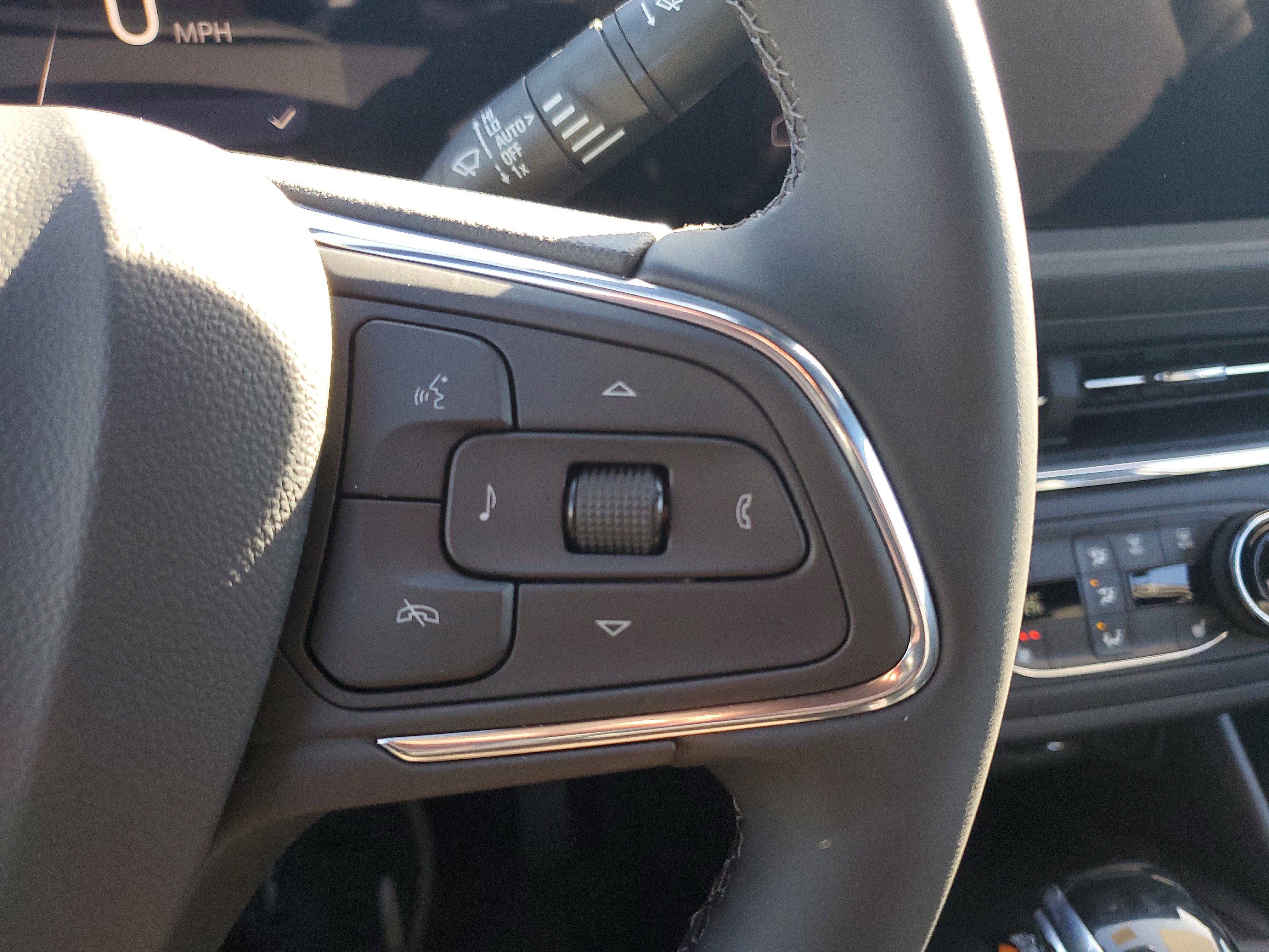 New 2026 Buick Envista Avenir image 15