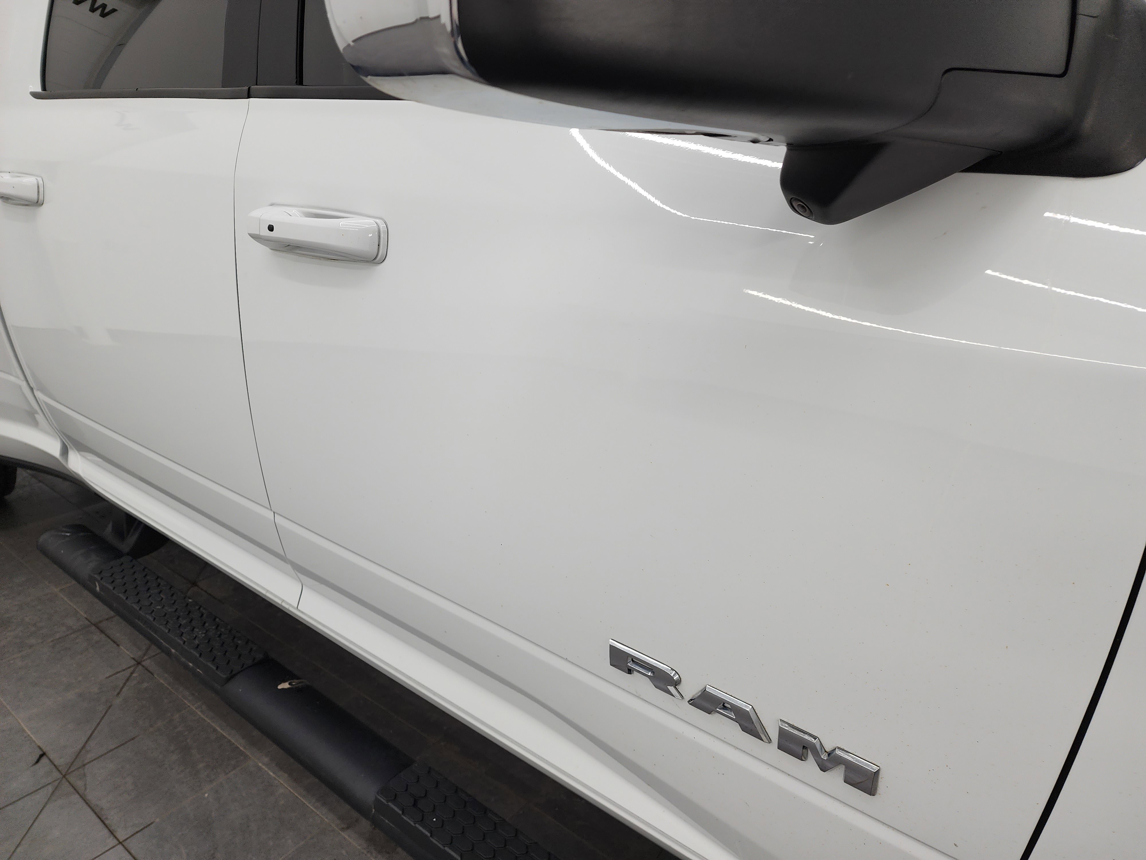 Used 2023 RAM 3500 Laramie AWD/4WD image 26