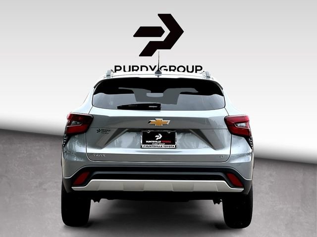 Used 2026 Chevrolet Trax LT FWD image 7
