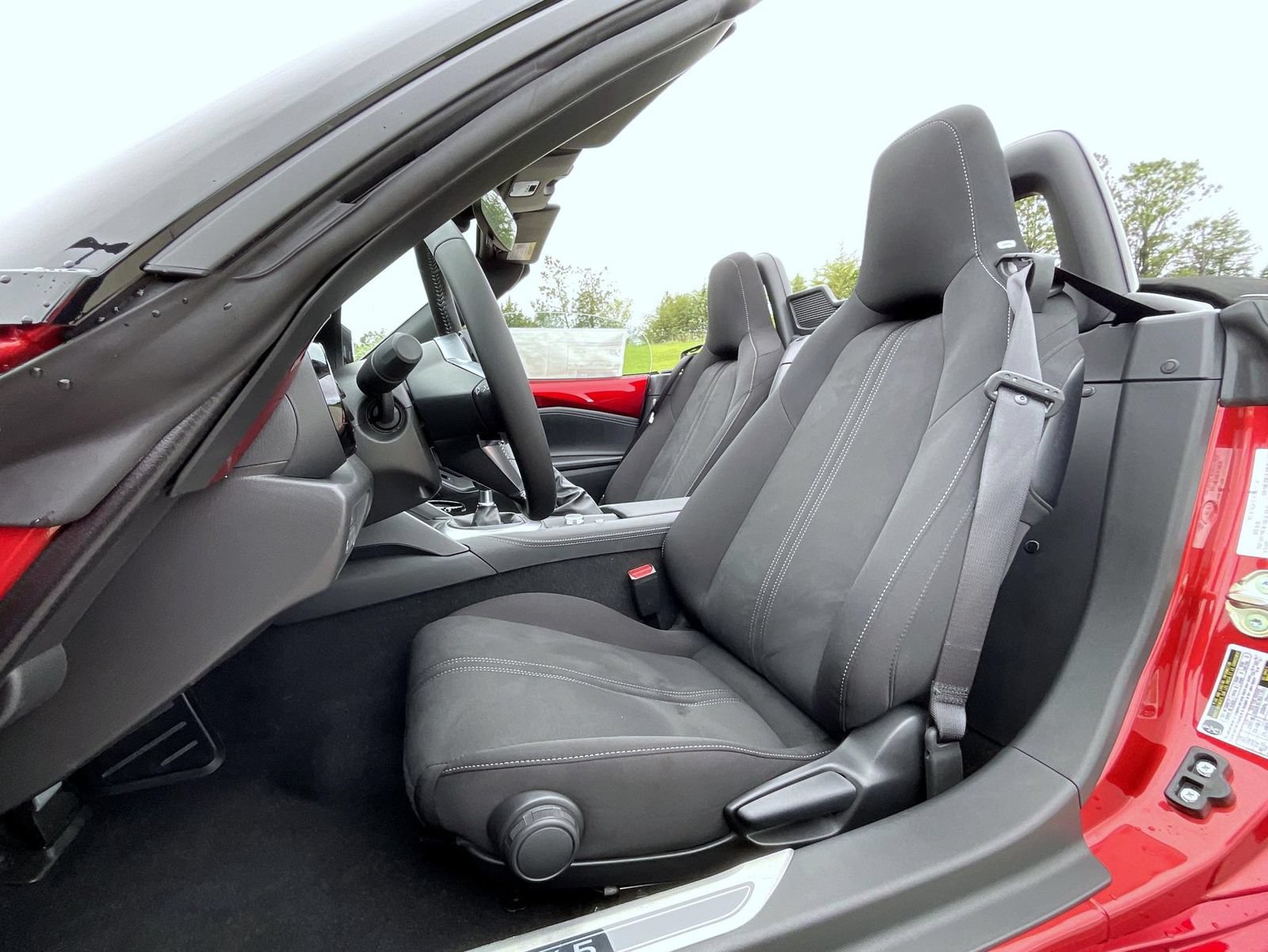 New 2026 MAZDA MX-5 Miata Club w/ Interior Package RWD image 11