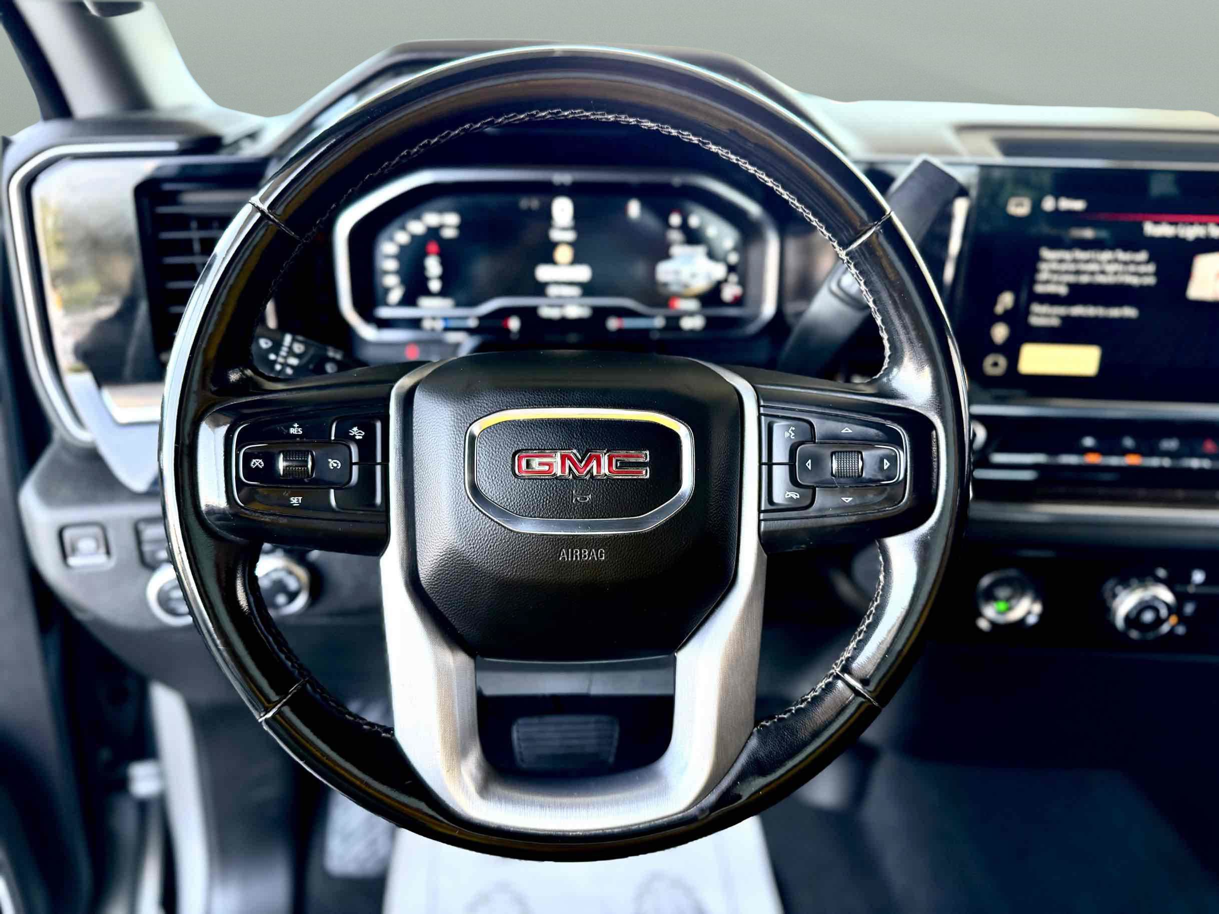 Used 2023 GMC Sierra 1500 SLE w/ Enhanced Capability Package AWD/4WD image 16