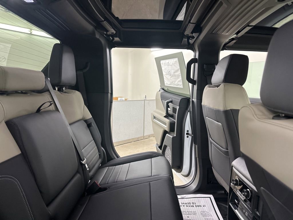 New 2026 GMC Hummer EV 2X image 26