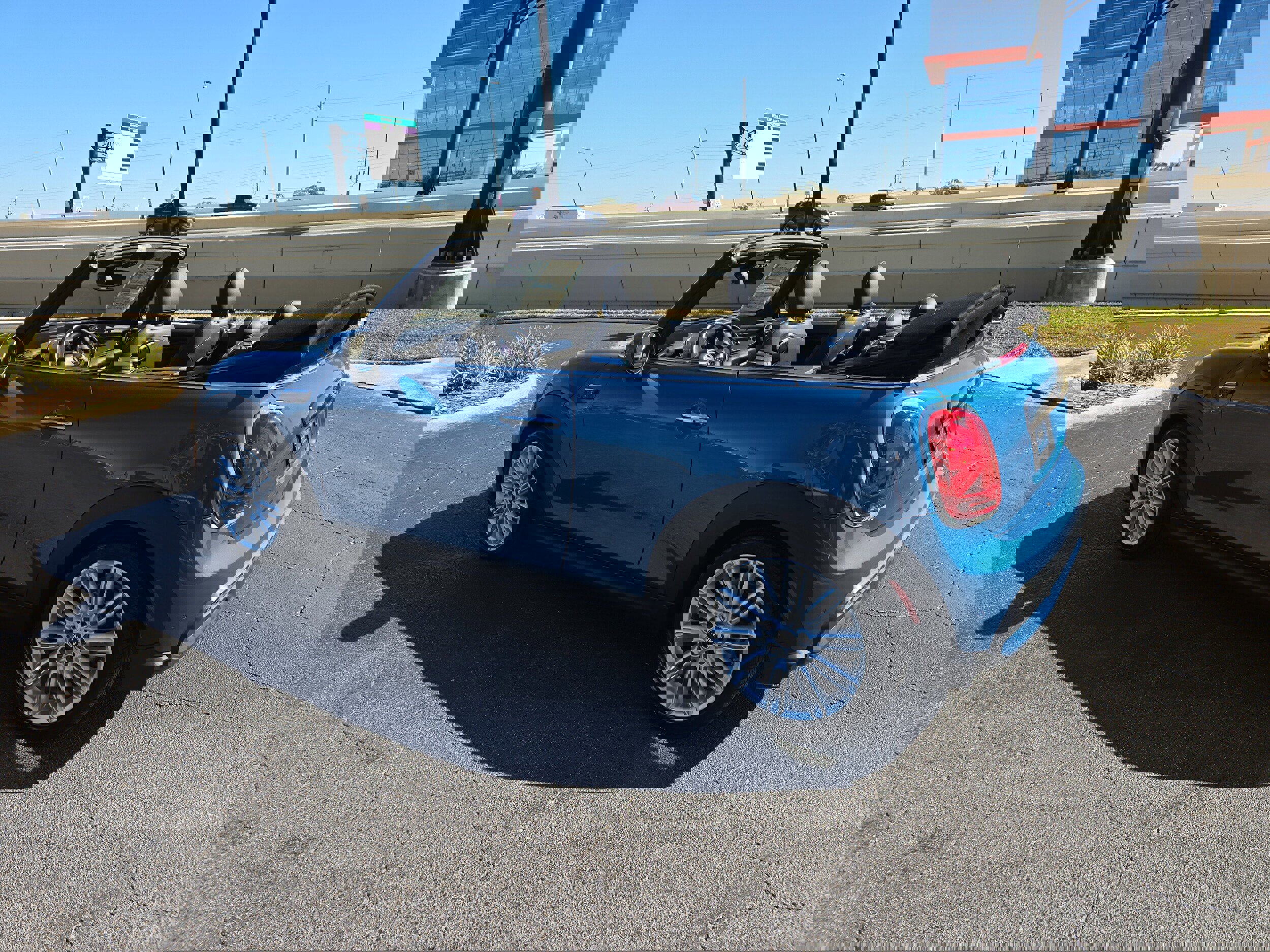 Used 2024 MINI Cooper S image 5