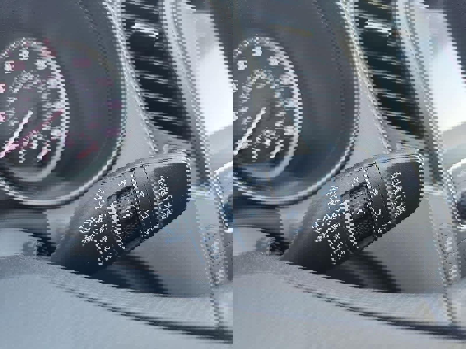 Used 2017 Hyundai Santa Fe Sport image 24