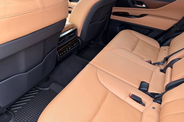 New 2026 Lexus LX 600 4WD w/ Appearance Package image 10