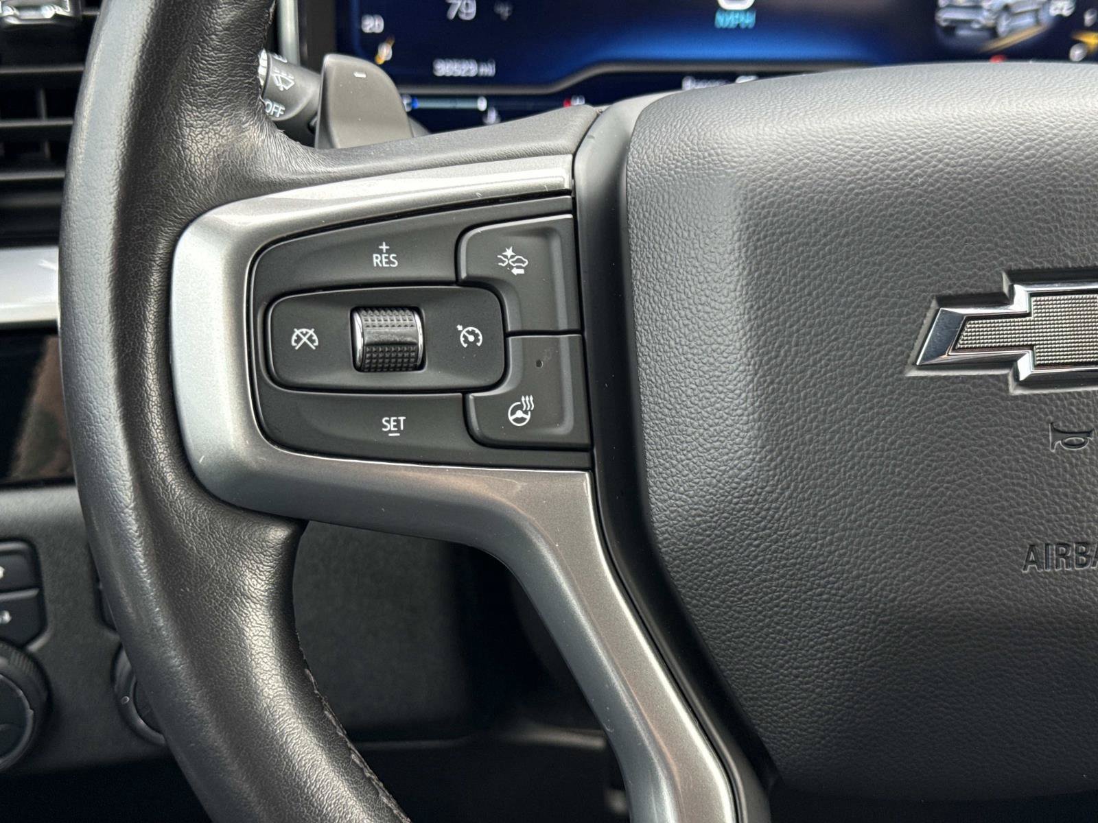 Used 2022 Chevrolet Silverado 1500 RST AWD/4WD image 9