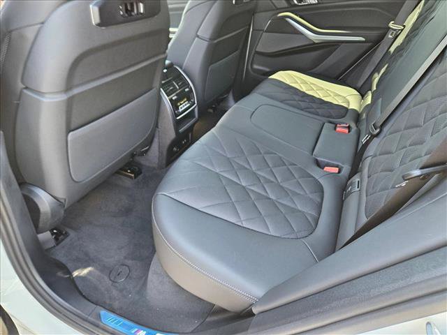New 2026 BMW X5 M60i w/ Climate Comfort Package AWD/4WD image 15