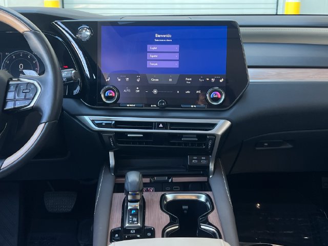 Used 2024 Lexus RX 350 Premium w/ Accessory Package (Z1) FWD image 35