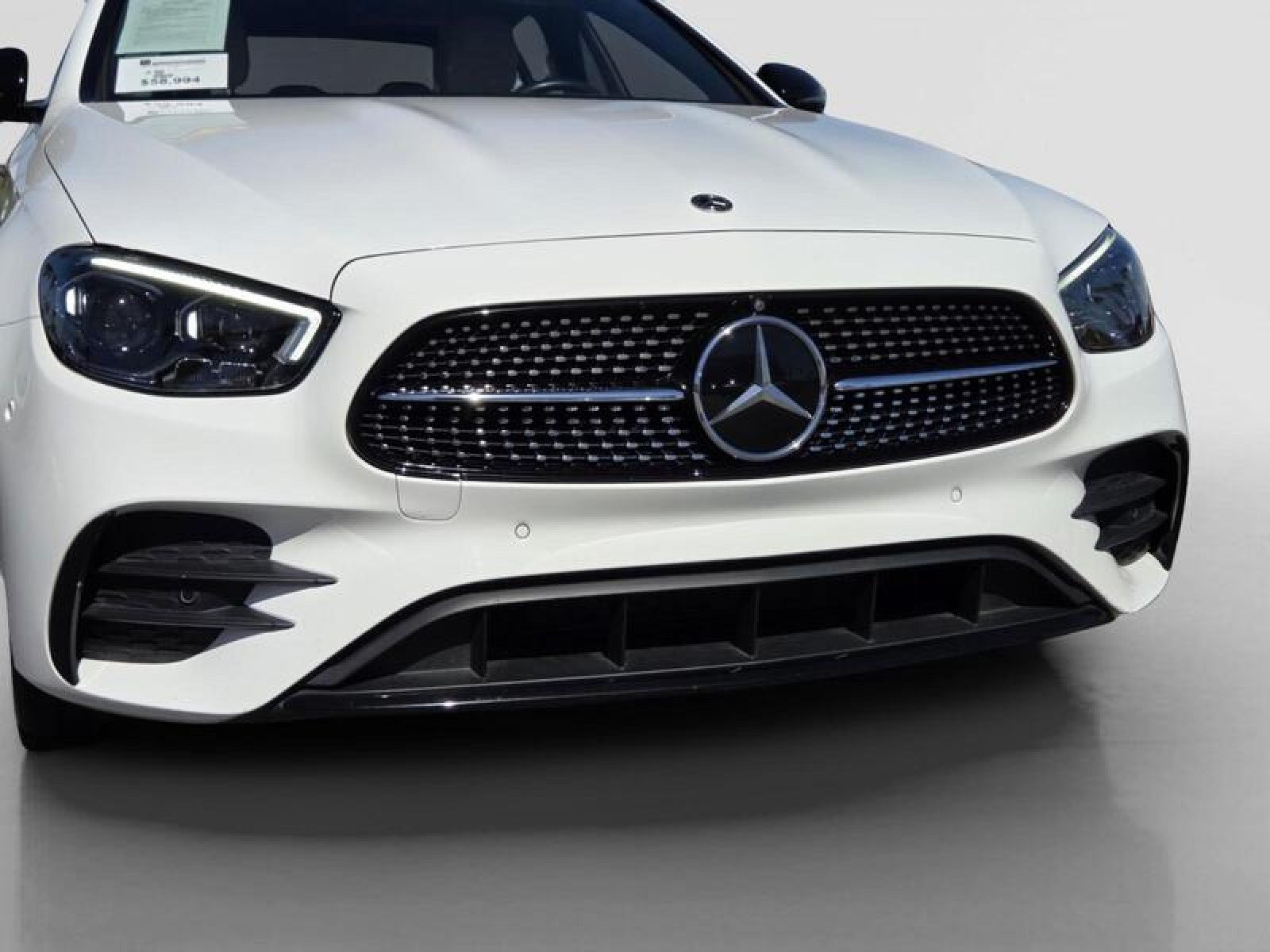Used 2023 Mercedes-Benz E 450 4MATIC Sedan image 9