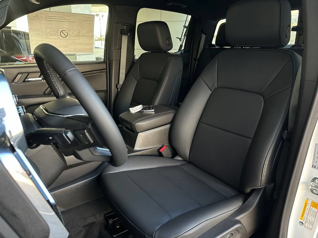 New 2026 GMC Canyon Elevation w/ Convenience Package RWD image 12