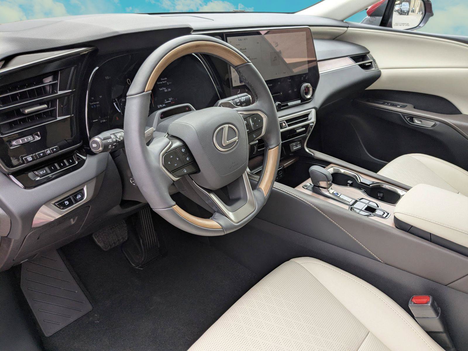 Certified 2026 Lexus RX 350 Premium Plus w/ Convenience Package AWD/4WD image 6