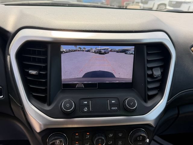 Used 2023 GMC Acadia SLE FWD image 15