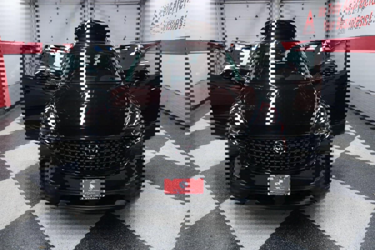 Used 2023 MAZDA CX-50 2.5 S w/ Cargo Package image 25