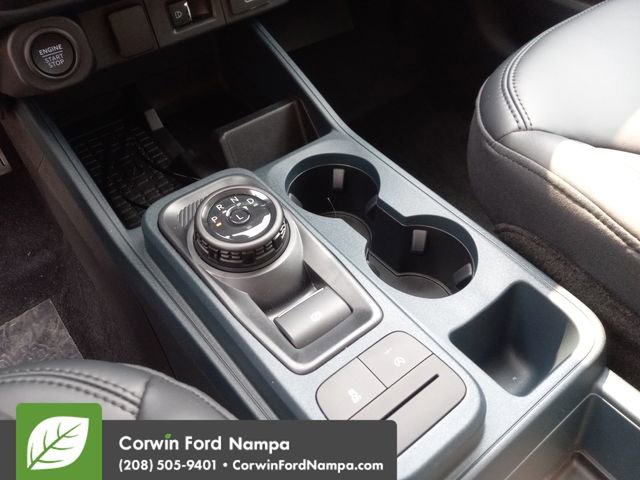 New 2025 Ford Maverick Lariat w/ Black Appearance Package image 17