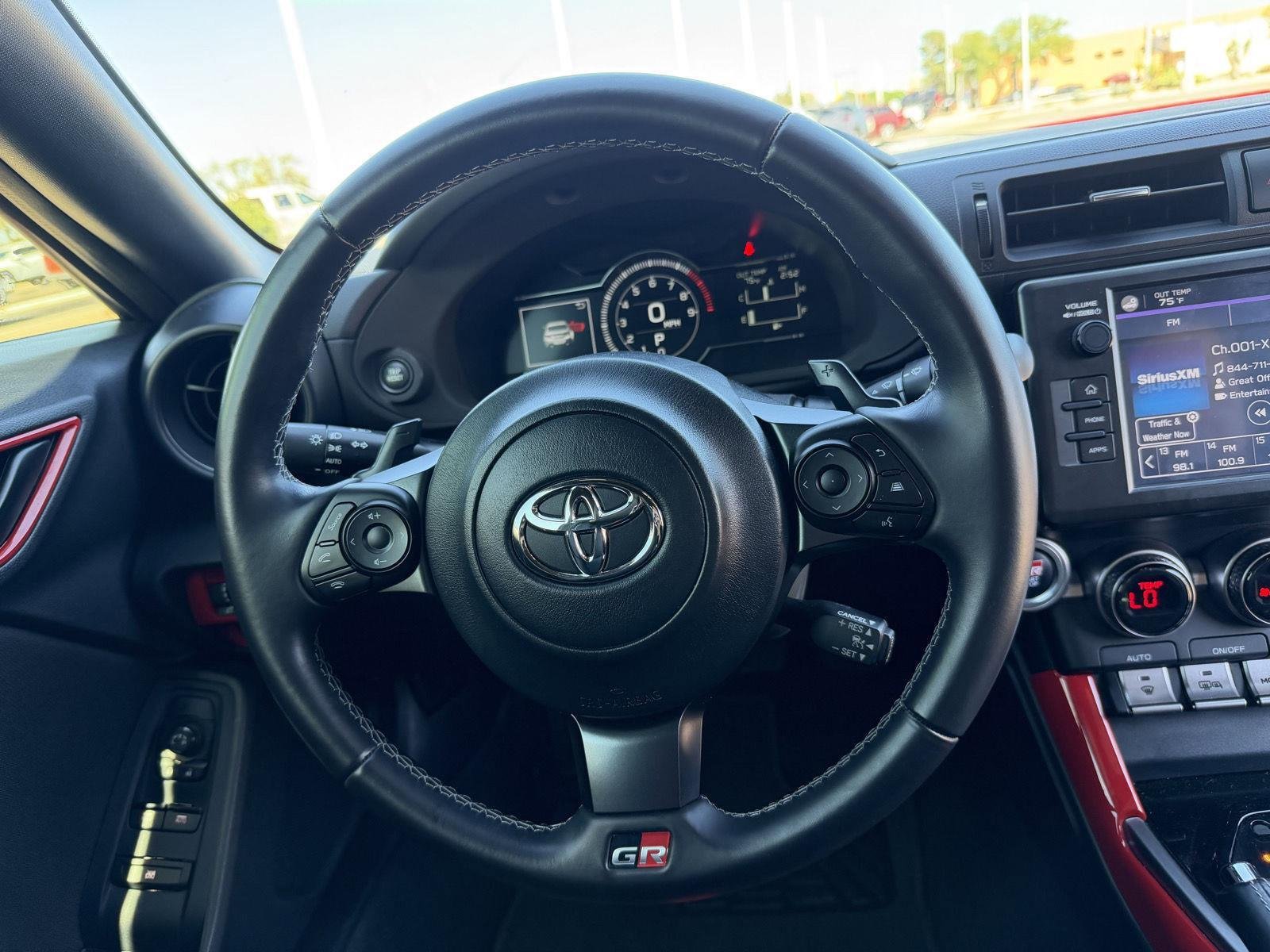 Used 2022 Toyota GR86 image 23