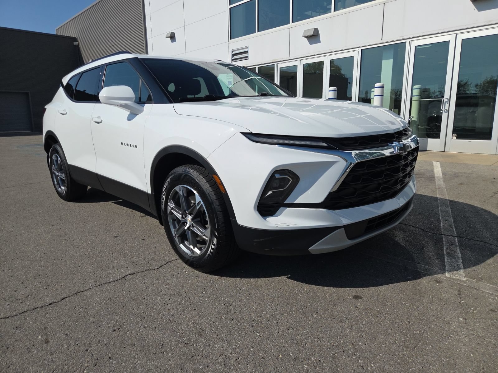 Used 2024 Chevrolet Blazer LT w/ Convenience Package AWD/4WD image 32