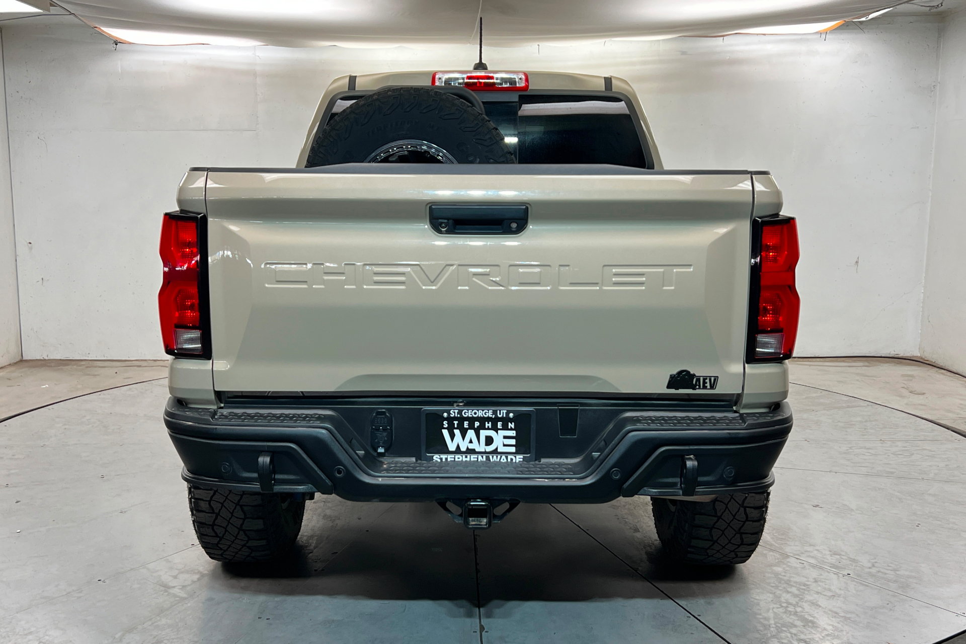 Used 2024 Chevrolet Colorado ZR2 w/ ZR2 Bison Edition AWD/4WD image 5