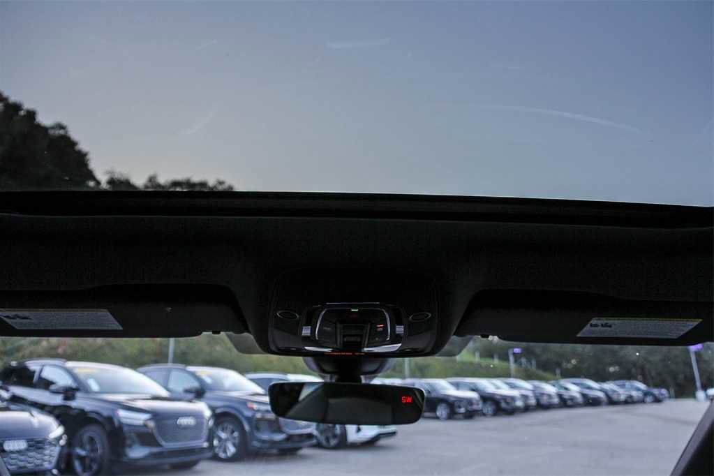 Used 2023 Audi S4 Premium Plus w/ Premium Plus Package image 12